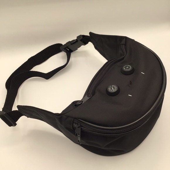 RADIO Waist Fanny Pack Bag - Picture 2 of 8